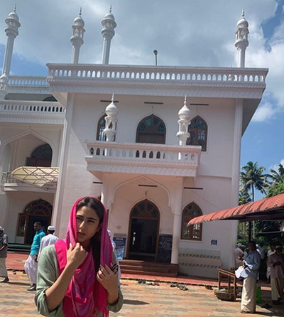 Sara Ali Khan0...